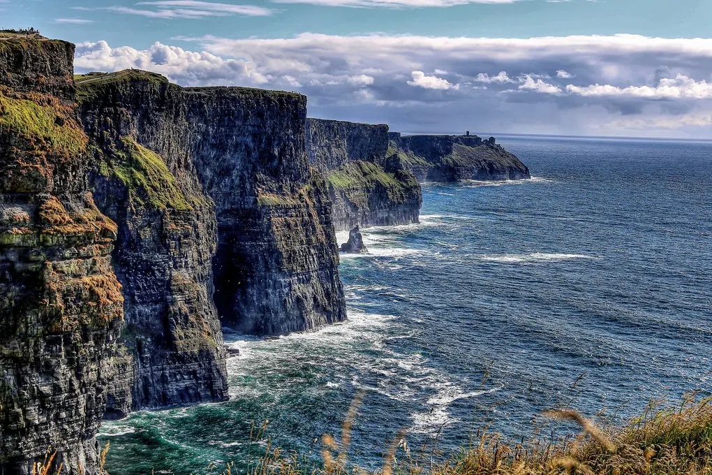 Mit dem Mietwagen durch Irlands zauberhafte Landschaften