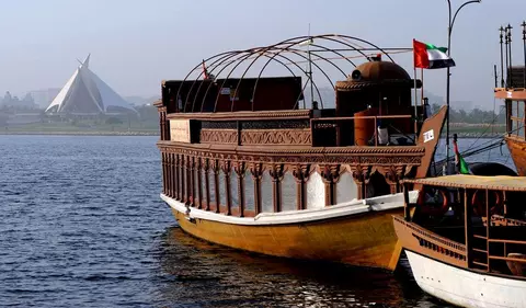 Dubai Reise - Dubai Dhow Schifffahrt