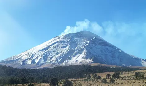 Ecuador_Volcano 